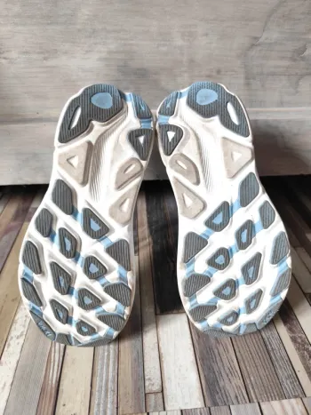 Gebrauchtes Hoka Clifton 9 bike — Bild 5 von 8
