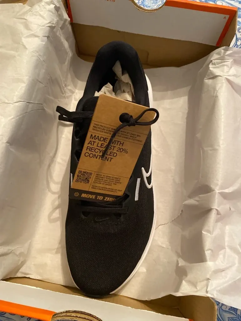 Tweedehands Nike Downshifter 13 bike — afbeelding 3 van 9