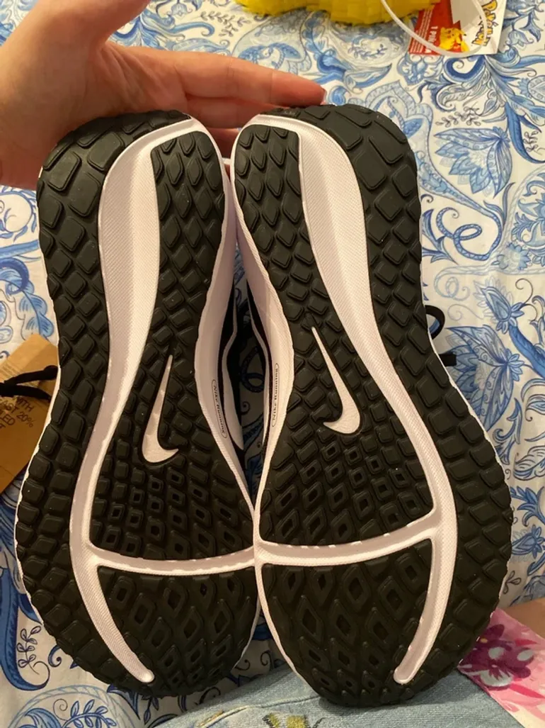 Tweedehands Nike Downshifter 13 bike — afbeelding 7 van 9