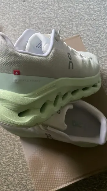 Brugt On Running ON Running Shoes