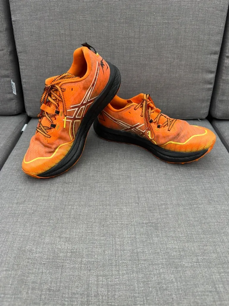 Used Asics Fujispeed 2 bike — image 3 of 7