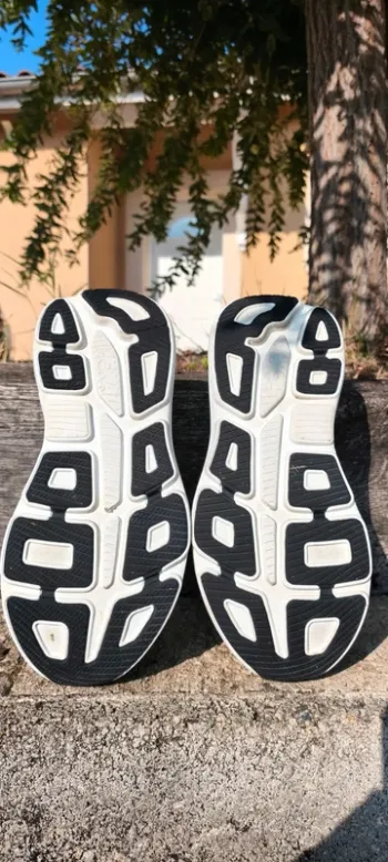 Gebrauchtes Hoka Bondi 9 bike — Bild 4 von 6