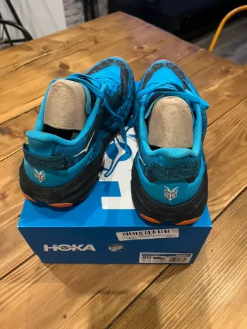 Hoka Speedgoat 6 bike usato — immagine 4 di 6