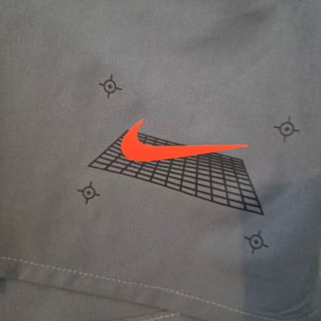Tweedehands Nike Running Ensemble bike — afbeelding 2 van 8