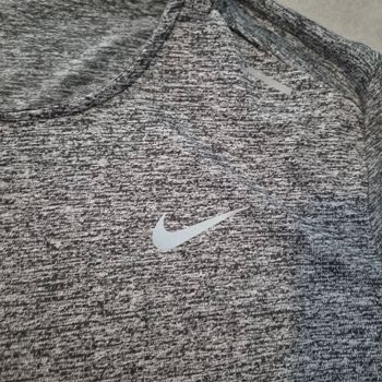 Nike Running Ensemble bike usato — immagine 3 di 8