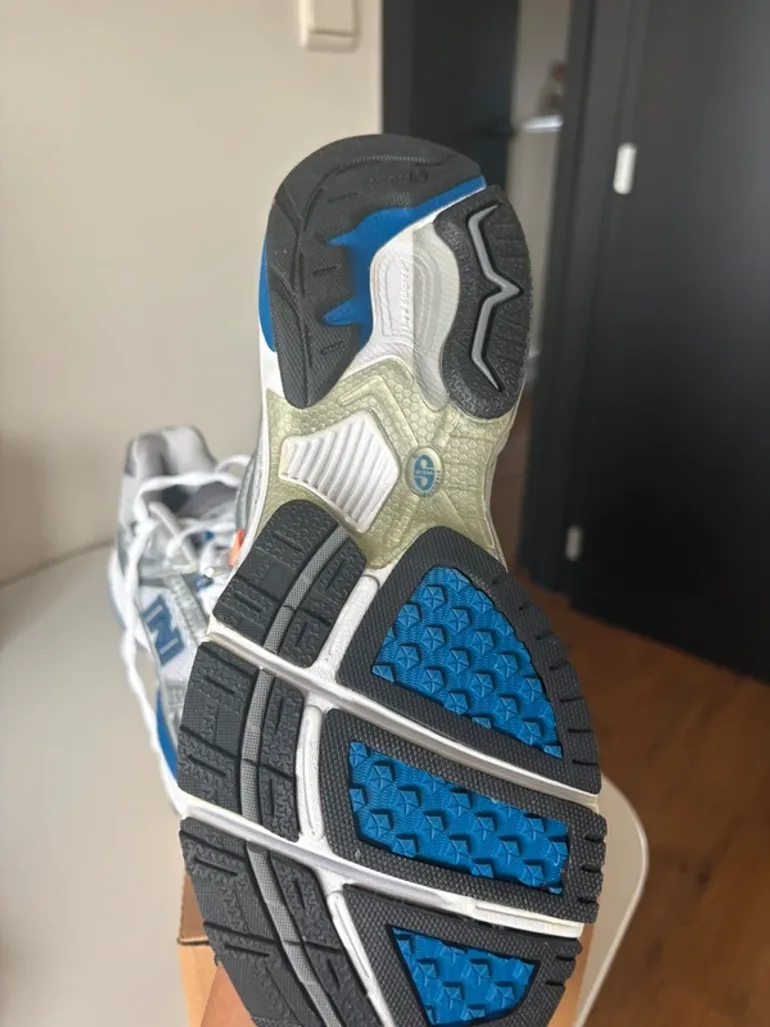 Tweedehands New Balance MR768ST bike — afbeelding 3 van 5