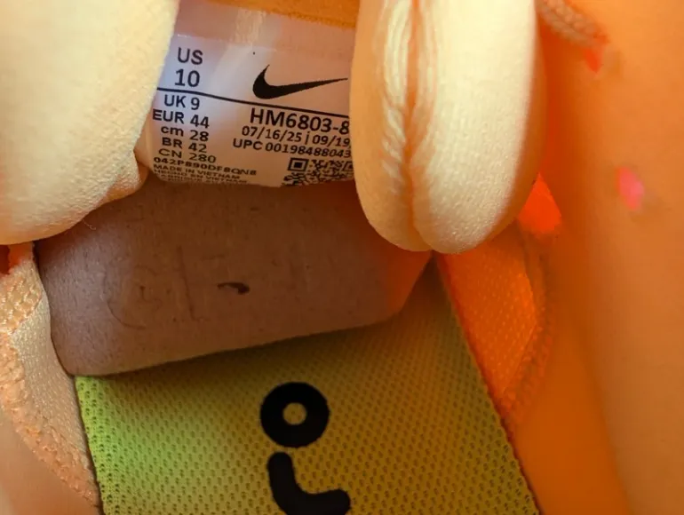 Used Nike Vomero 18 Zoom bike — image 5 of 10