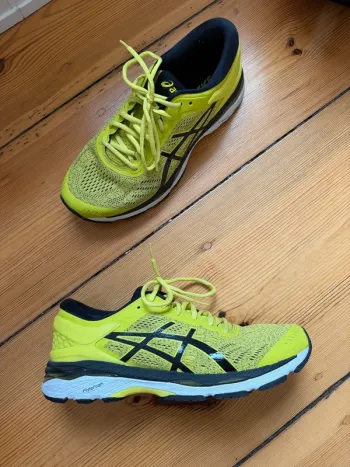 Used Asics Kayano 24 Running Shoes