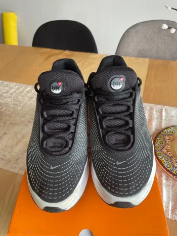Nike Air Max DN bike d'occasion — image 2 sur 5