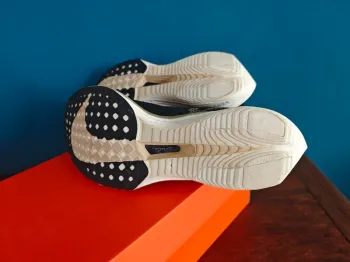 Brugt Autre ZoomX Vaporfly Next% 3 bike — billede 10 af 10