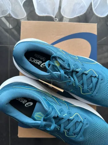Gebrauchtes Asics Jadeite 3 bike — Bild 3 von 5