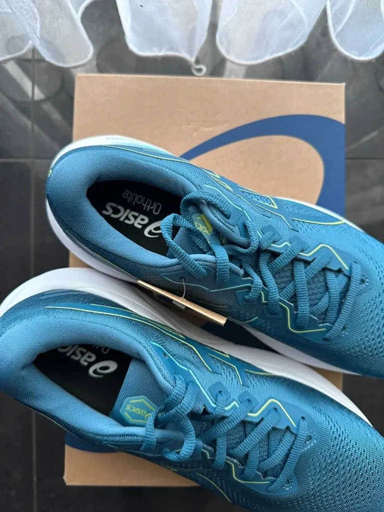 Gebrauchtes Asics Jadeite 3 bike — Bild 3 von 5