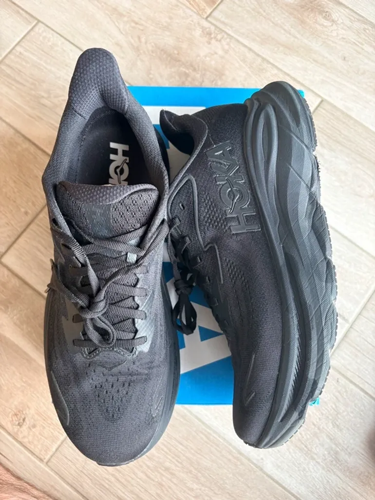 Hoka Clifton 10 bike d'occasion — image 3 sur 6
