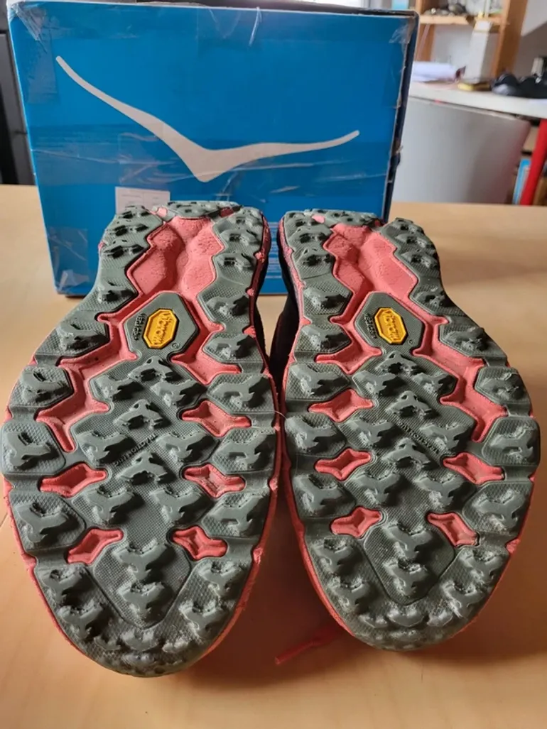 Brugt Hoka Speedgoat 5 GTX bike — billede 5 af 8