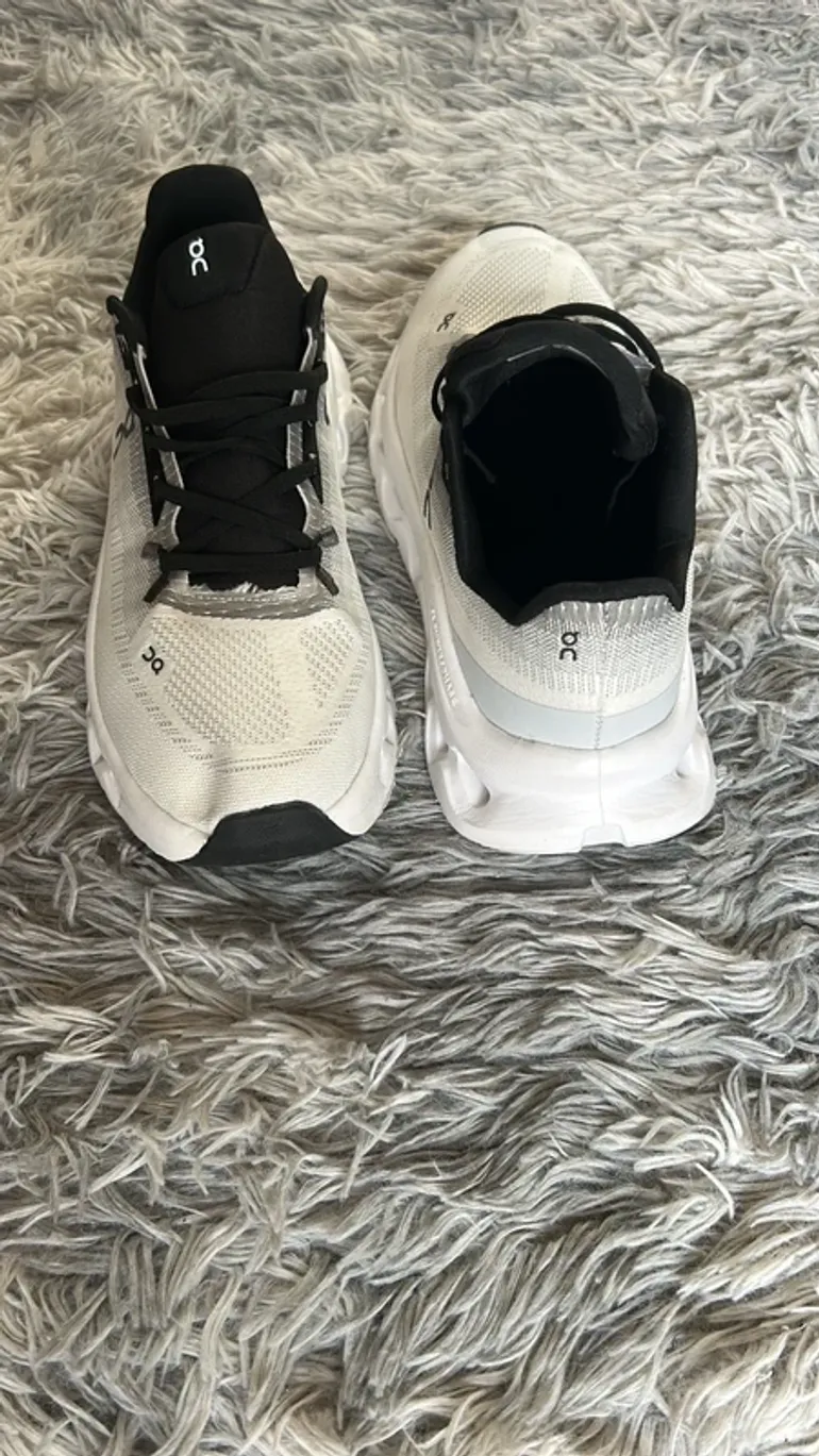Tweedehands On Running On Shoes bike — afbeelding 4 van 7
