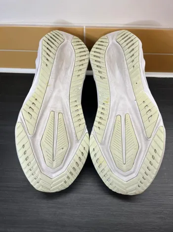 Käytetty Asics Novablast 5 bike — kuva 5 / 13