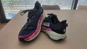 Used Hoka Speedgoat 6 bike — image 2 of 4