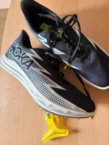 Tweedehands Hoka Crescendo Running Shoes