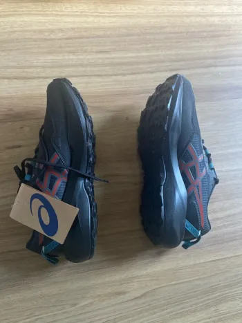 Used Asics Shoes bike — image 4 of 5