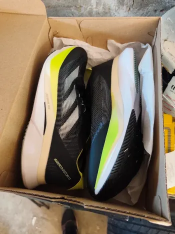 Adidas adizero Boston 12 bike d'occasion — image 2 sur 8