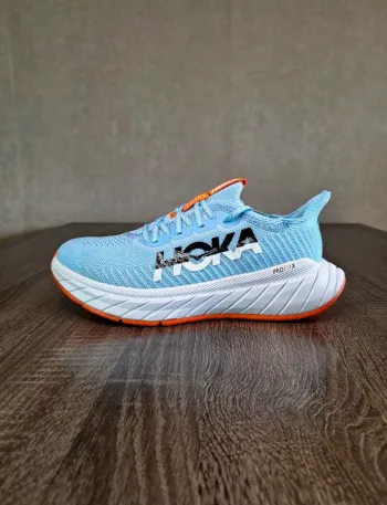 Used Lightweight Carbon X3 Running Shoes