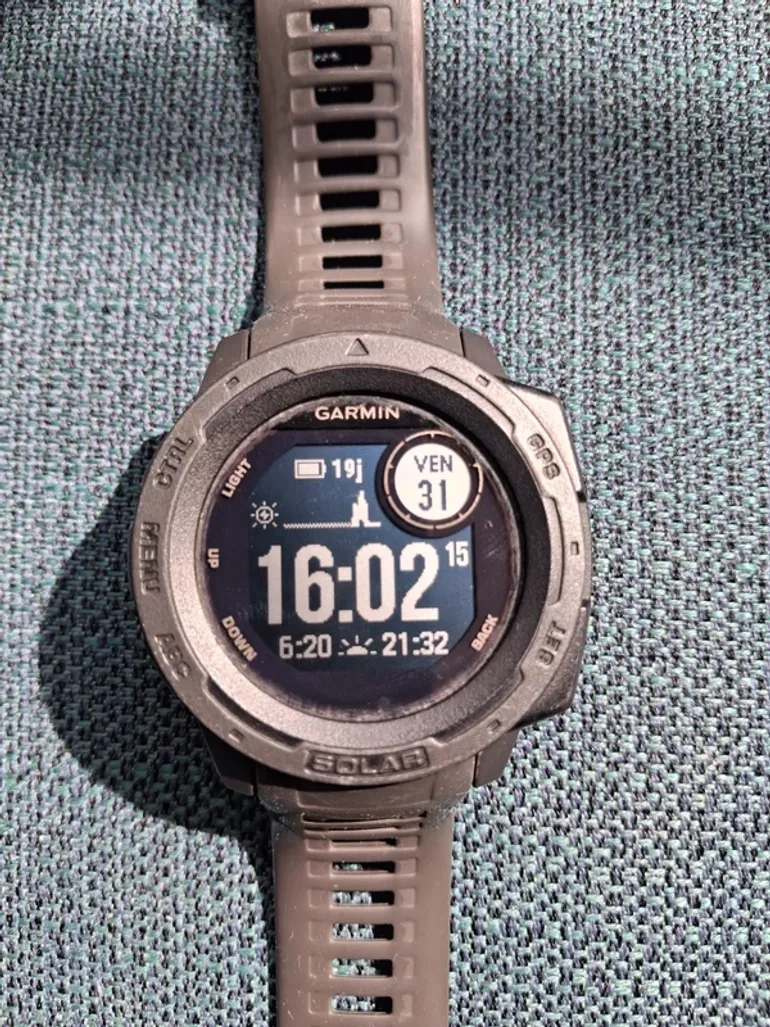 Used Garmin Instinct Solar bike — image 2 of 6