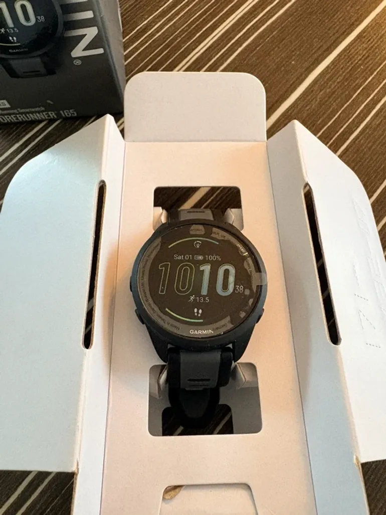 Used Garmin Forerunner 165 bike — image 4 of 5