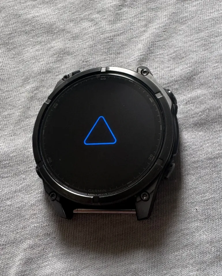 Used Garmin Fenix 8 bike — image 8 of 9