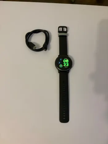 Used Garmin vívoactive 5 Electronics