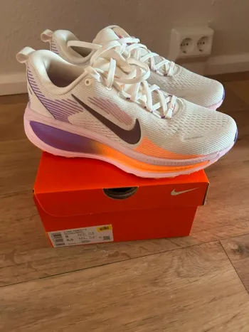 Nike Vomero 18 Running Shoes de segunda mano