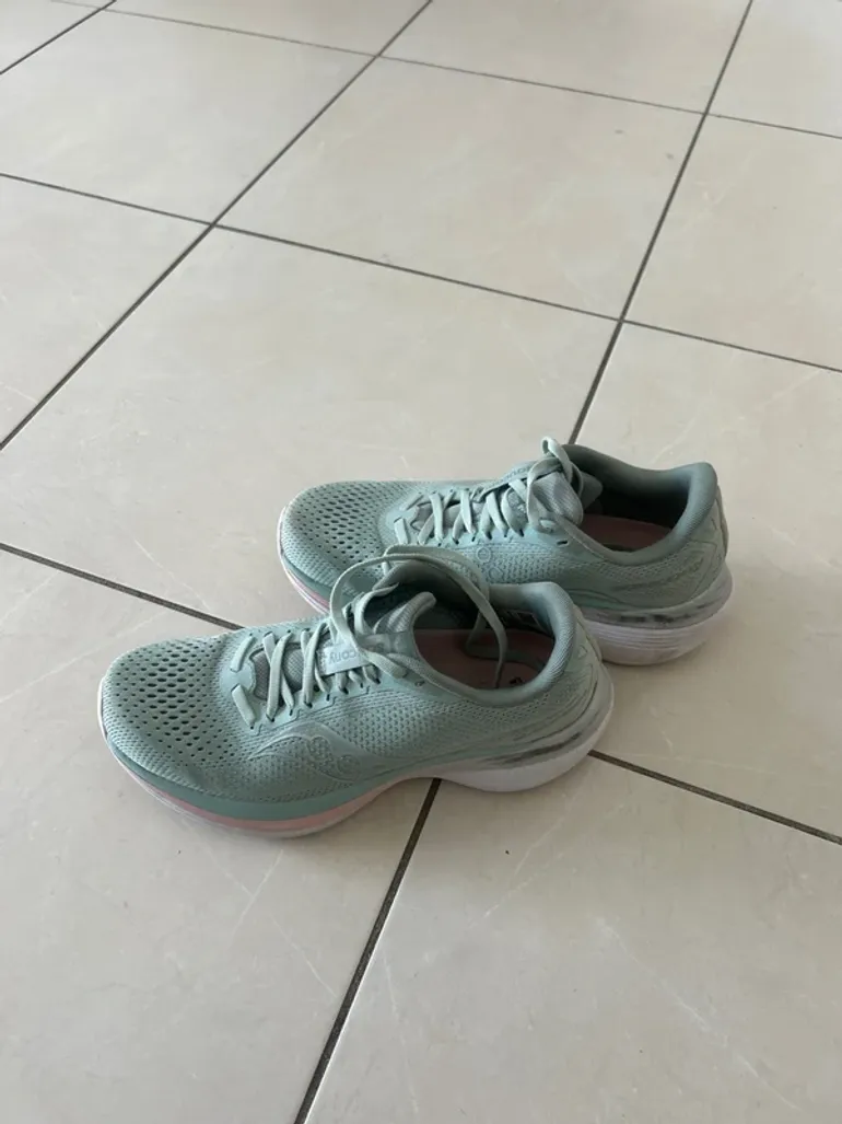 Used Saucony Endorphin Trainer bike — image 3 of 4