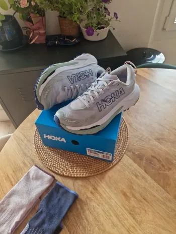 Gebrauchtes Hoka Mafate 5 bike — Bild 2 von 11