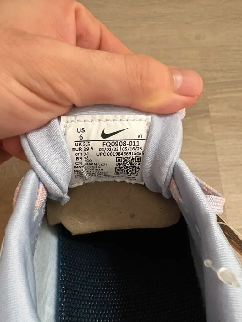 Used Nike Trail 5 GTX bike — image 9 of 10