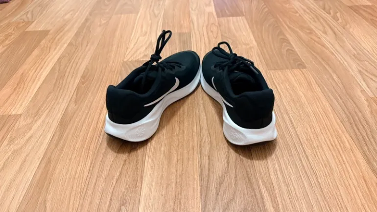 Used Nike Revolution 8 bike — image 3 of 7