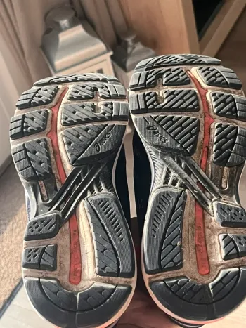 Used Asics GT-2000 bike — image 7 of 7
