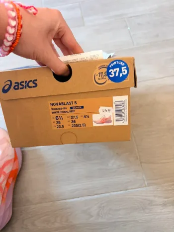 Gebrauchtes Asics Novablast 5 bike — Bild 12 von 16