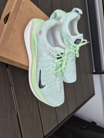 Nike ReactX Infinity Run bike usato — immagine 2 di 8