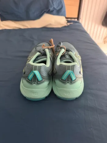 Used Asics Gel Kanaku 6 bike — image 5 of 7