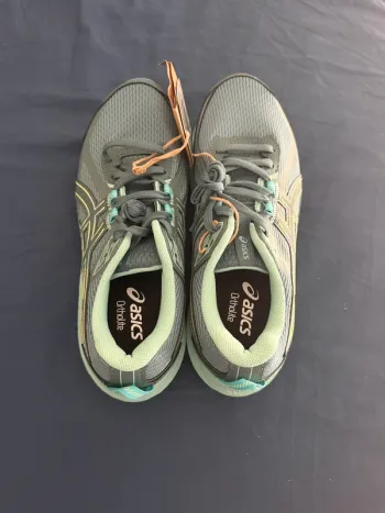 Used Asics Gel Kanaku 6 bike — image 6 of 7