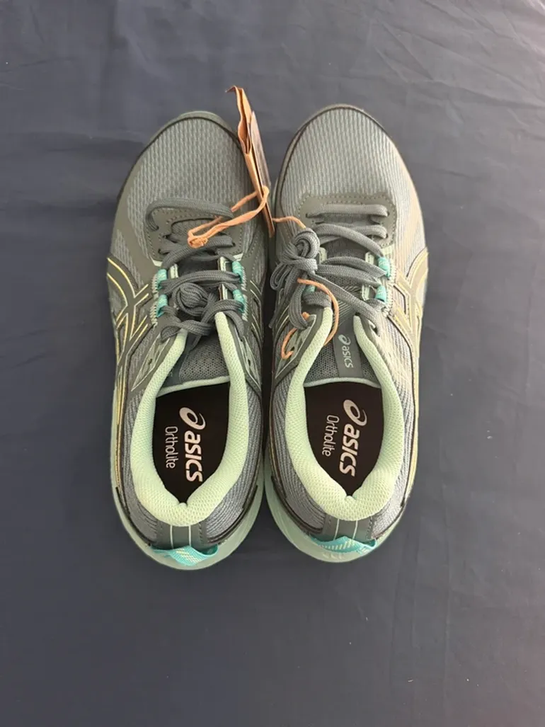 Used Asics Gel Kanaku 6 bike — image 6 of 7