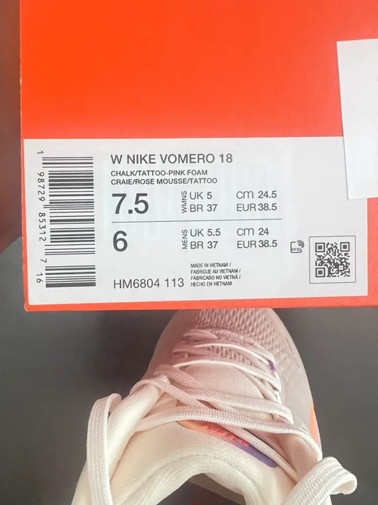 Nike Vomero 18 bike usato — immagine 11 di 11