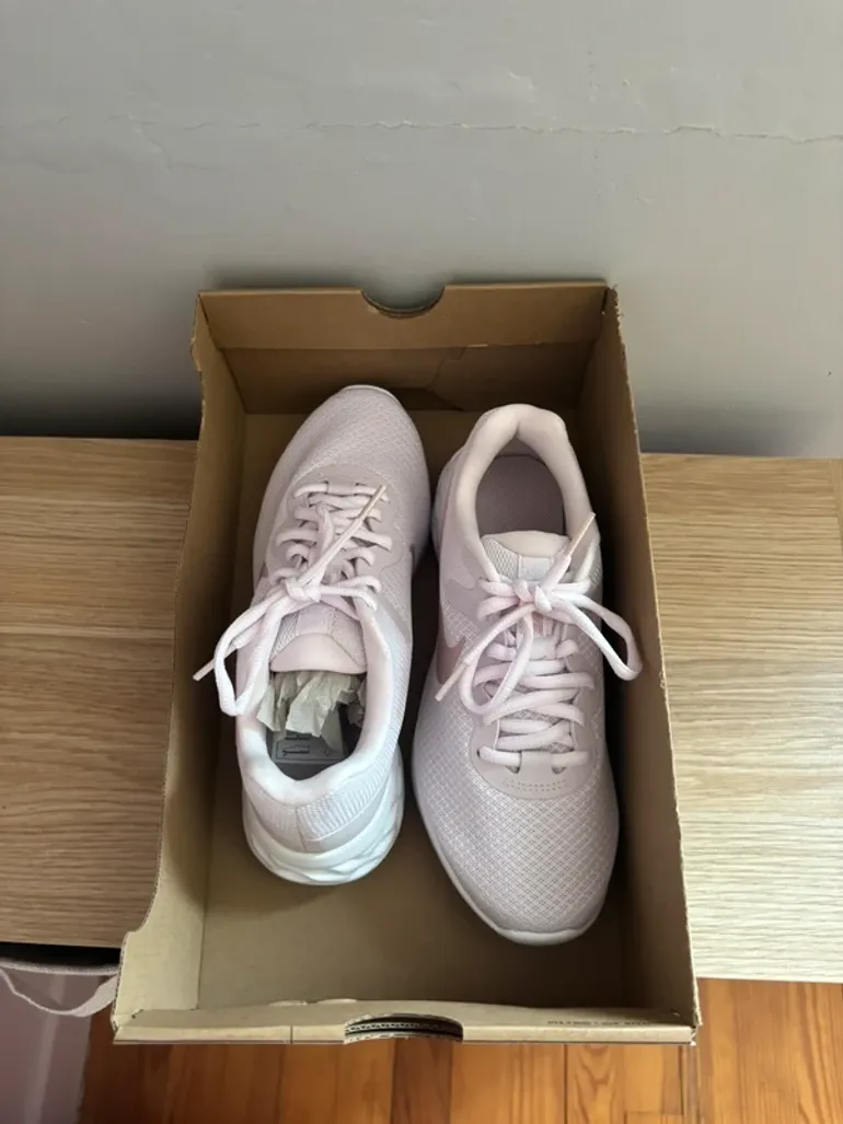 Nike Revolution 6 NN bike d'occasion — image 7 sur 8