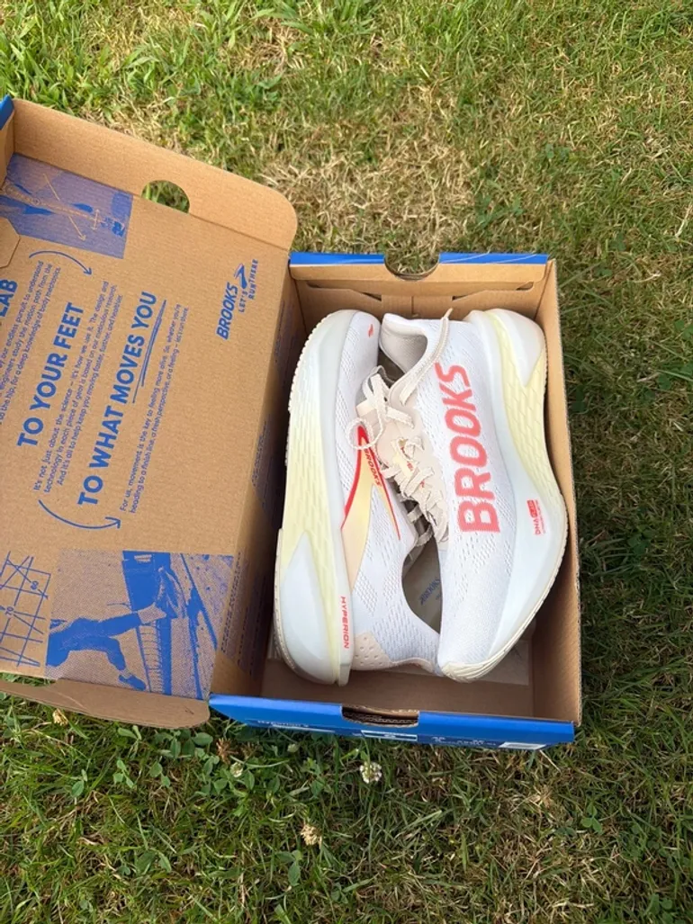 Used Brooks Hyperion 2 bike — image 2 of 5