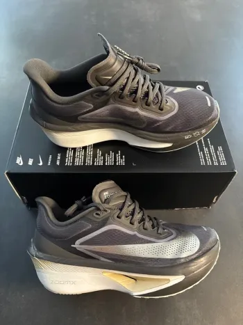Used Nike Zoom Fly 6 bike — image 16 of 30