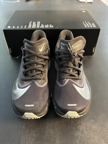 Used Nike Zoom Fly 6 bike — image 18 of 30