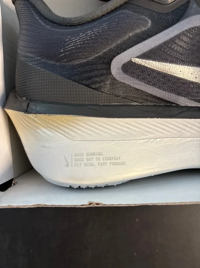 Used Nike Zoom Fly 6 bike — image 13 of 30