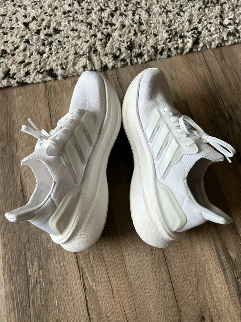 Used Adidas Ultraboost 5.0 bike — image 8 of 10