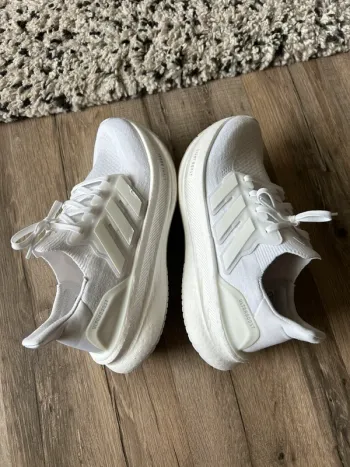 Used Adidas Ultraboost 5.0 bike — image 9 of 10
