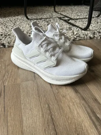 Used Adidas Ultraboost 5.0 bike — image 2 of 10