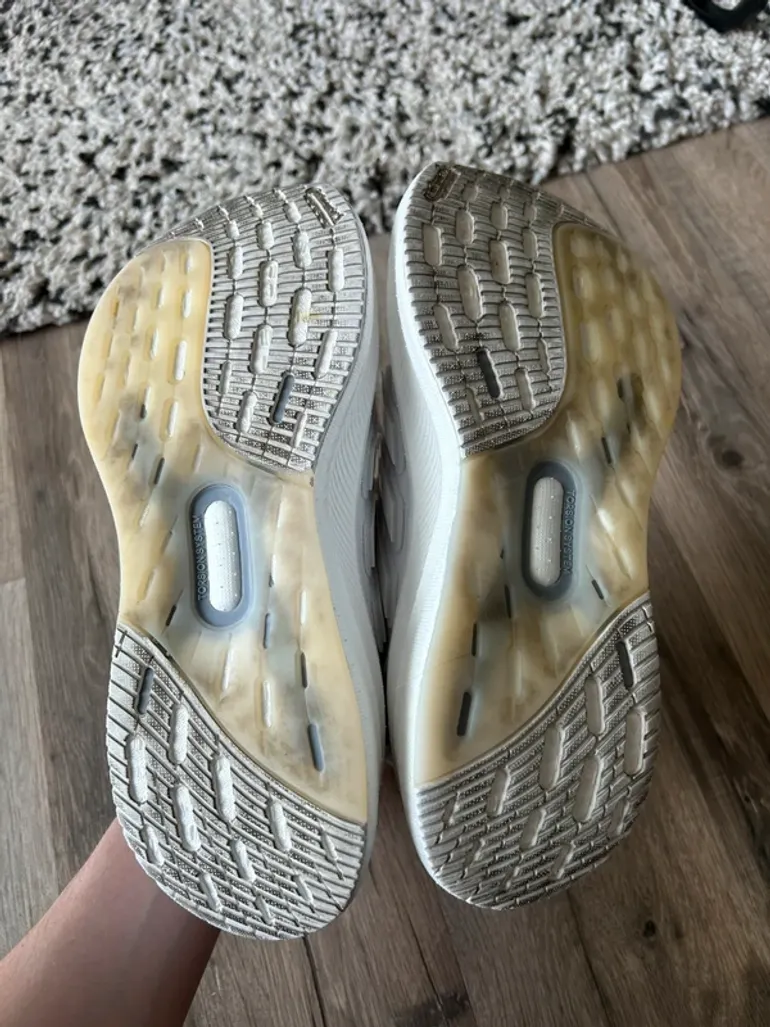 Used Adidas Ultraboost 5.0 bike — image 6 of 10
